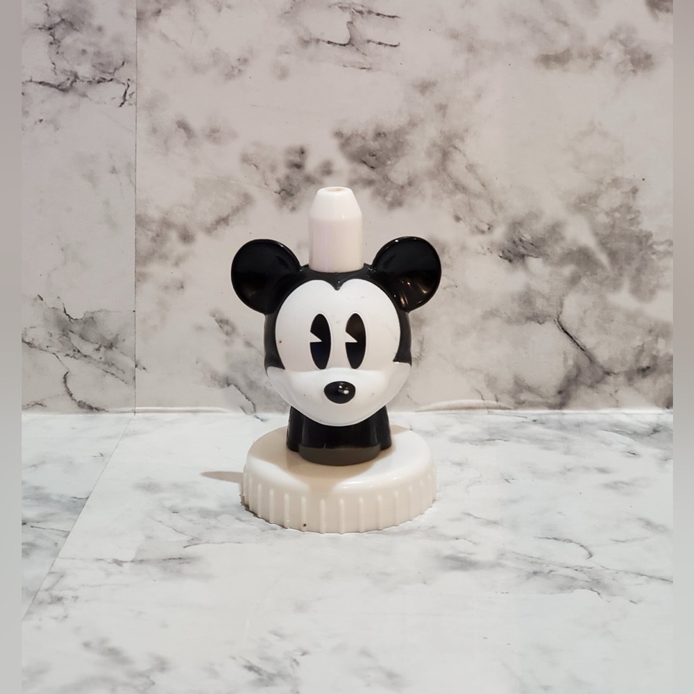 Good 2 Grow Topper Spout - Mickey Mouse Black And White